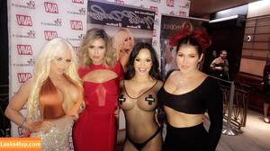 nikkidelano photo #0024