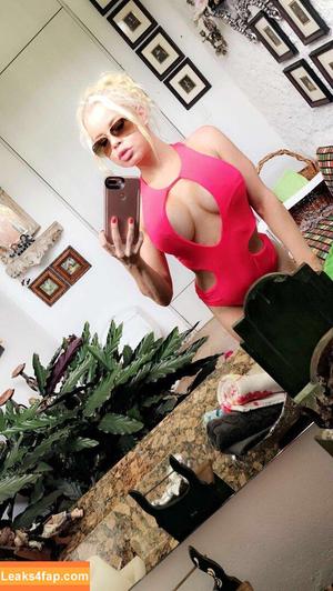 nikkidelano photo #0188