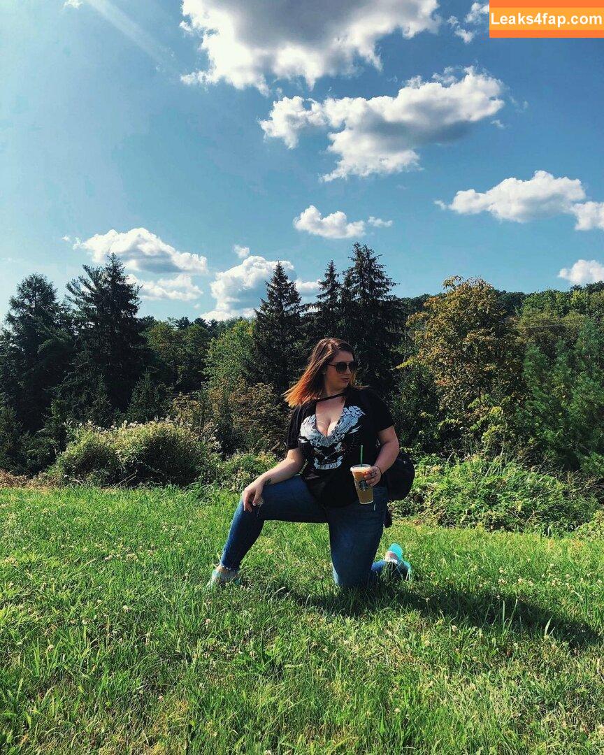 nikkimichay / https: leaked photo photo #0031