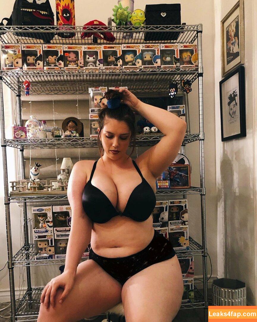 nikkimichay / https: leaked photo photo #0040