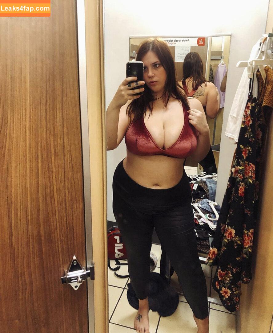 nikkimichay / https: leaked photo photo #0042