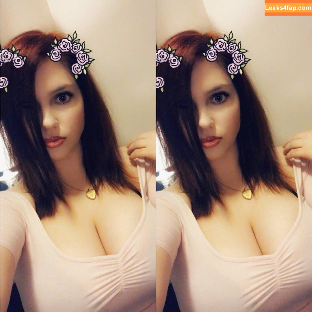 nikkimichay / https: leaked photo photo #0079