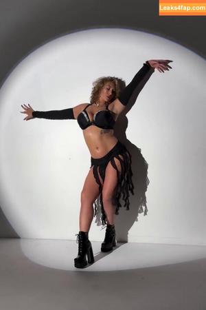 Nikkita Lyons photo #0892