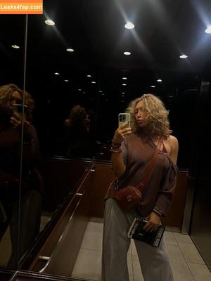 Nikkita Lyons фото #0902