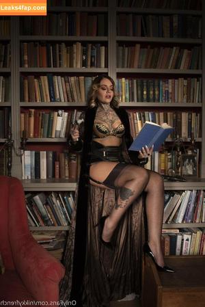 nikkyfrench photo #0145