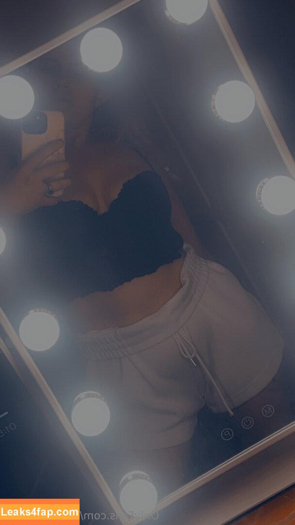 niknak124 /  leaked photo photo #0001