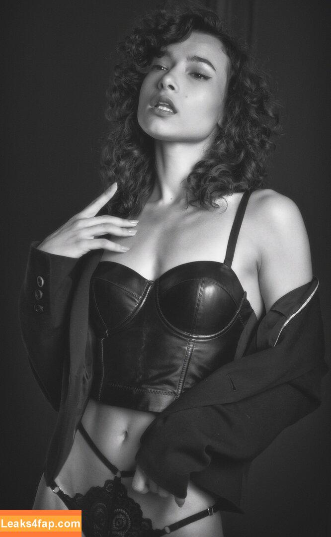 Nikol Beylik / Lily Hayjes / Wandaweb / nikolxxnikol / pronixyy leaked photo photo #0325