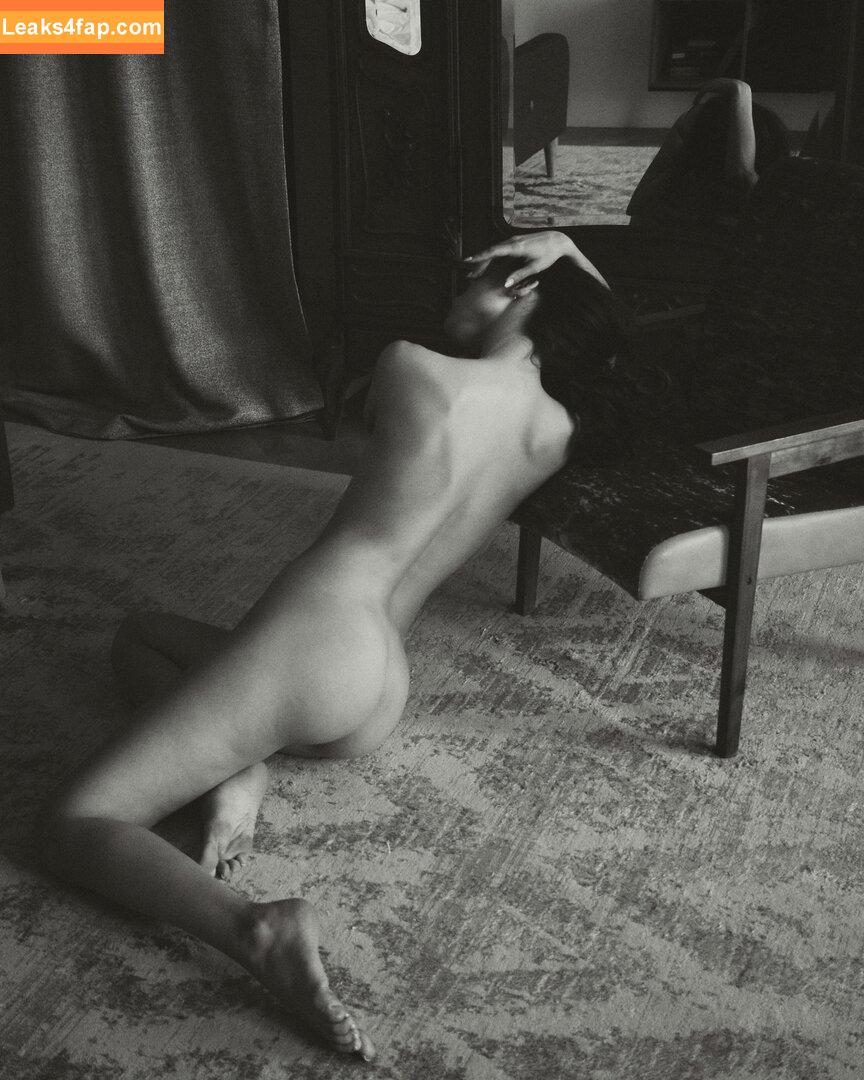 Nikol Beylik / Lily Hayjes / Wandaweb / nikolxxnikol / pronixyy leaked photo photo #0339