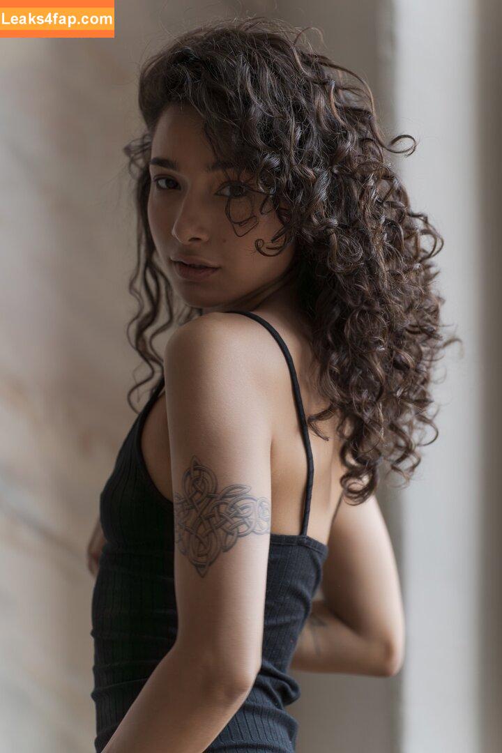 Nikol Beylik / Lily Hayjes / Wandaweb / nikolxxnikol / pronixyy leaked photo photo #0423