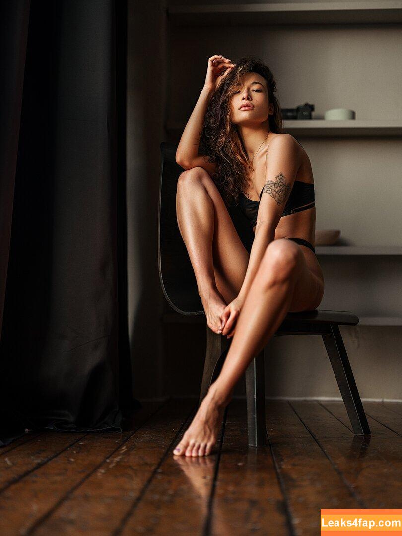 Nikol Beylik / Lily Hayjes / Wandaweb / nikolxxnikol / pronixyy leaked photo photo #0513