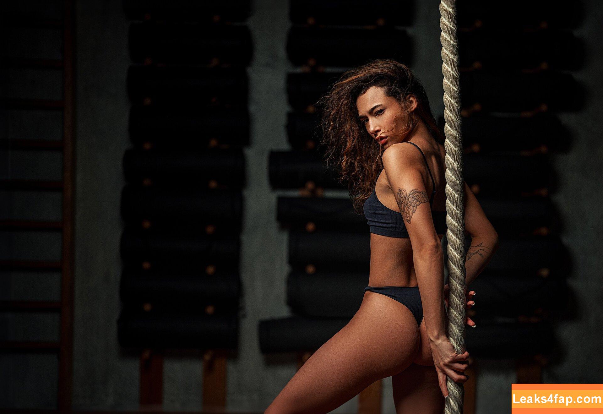 Nikol Beylik / Lily Hayjes / Wandaweb / nikolxxnikol / pronixyy leaked photo photo #0583