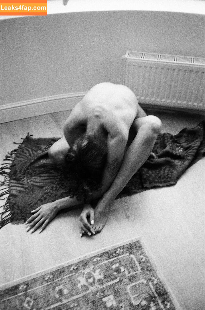 Nikol Beylik / Lily Hayjes / Wandaweb / nikolxxnikol / pronixyy leaked photo photo #0678