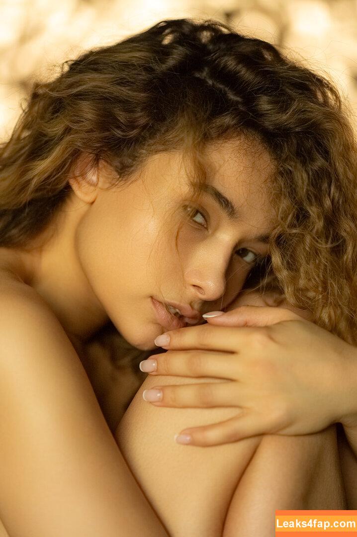 Nikol Beylik / Lily Hayjes / Wandaweb / nikolxxnikol / pronixyy leaked photo photo #0959