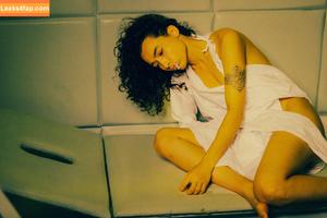 Nikol Beylik photo #0525