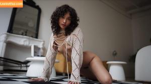 Nikol Beylik photo #1357