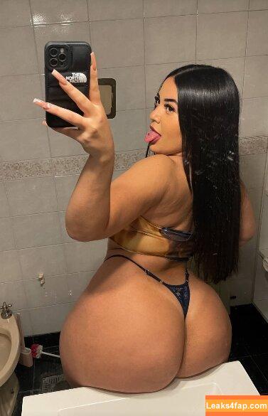 Nikymili / nikysandoval leaked photo photo #0010