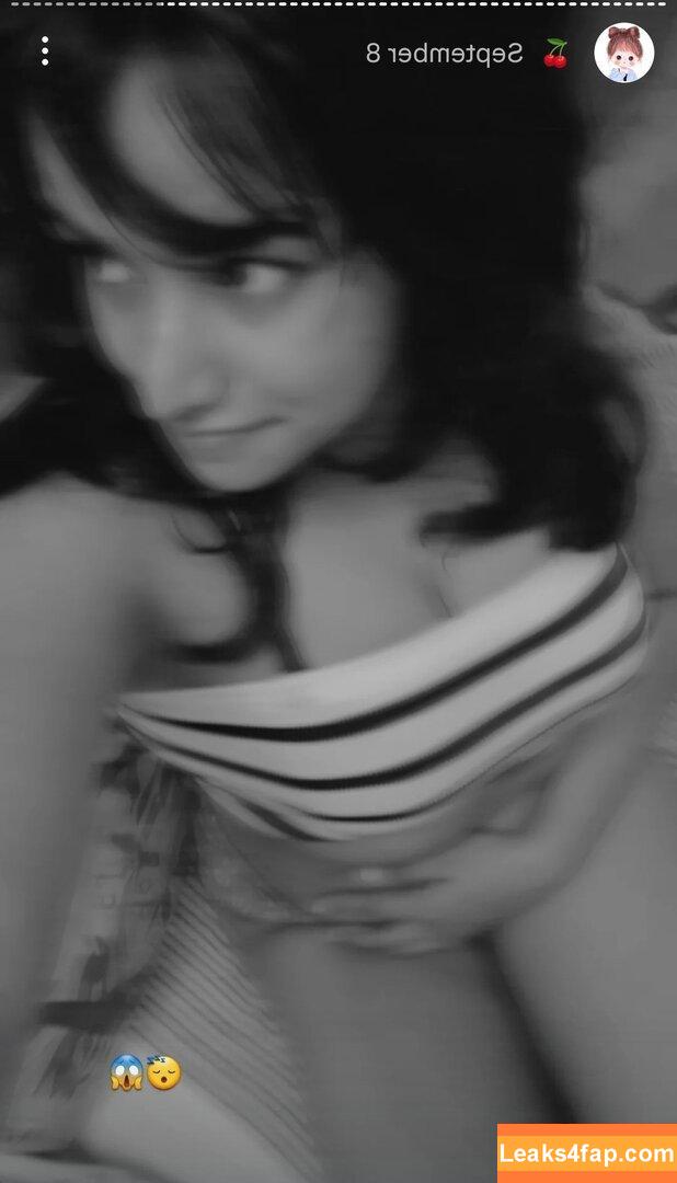 Nimesha Jayawardana / cherry_g / nimeshajayawardhana leaked photo photo #0003