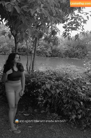 Nimesha Jayawardana фото #0013