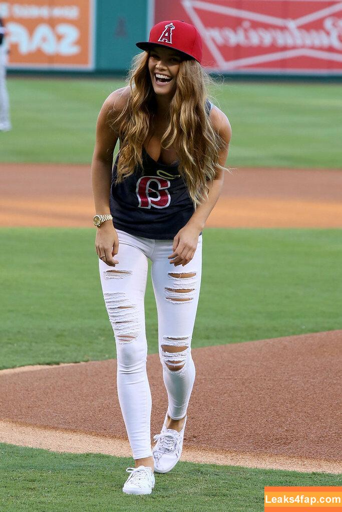 Nina Agdal / ninaagdal слитое фото фото #0397