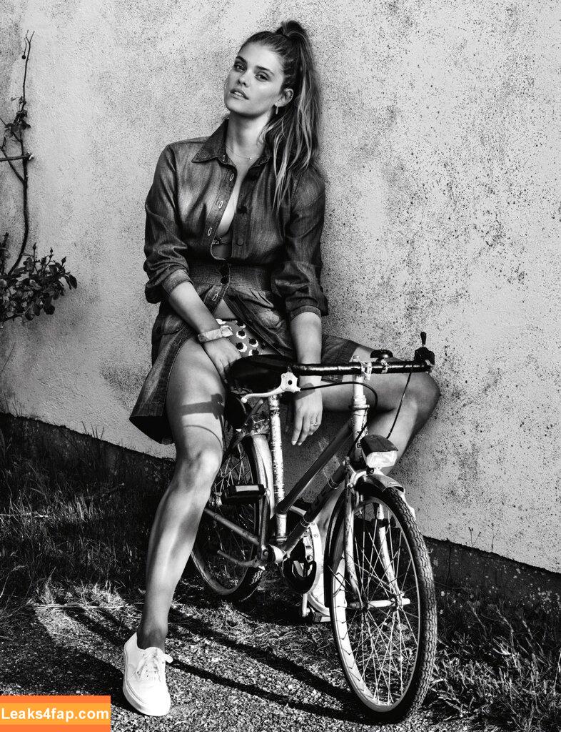 Nina Agdal / ninaagdal leaked photo photo #0554