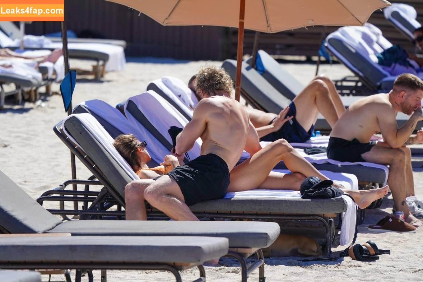 Nina Agdal / ninaagdal leaked photo photo #0826