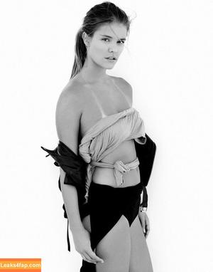 Nina Agdal photo #0041