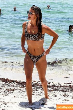 Nina Agdal photo #0128