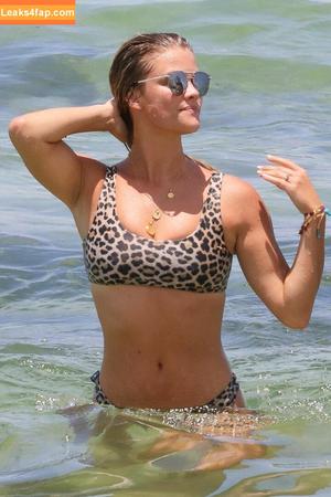 Nina Agdal photo #0132