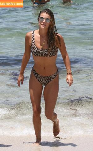 Nina Agdal photo #0139