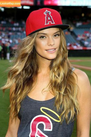 Nina Agdal photo #0362