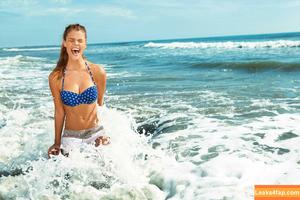 Nina Agdal photo #0510
