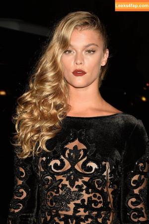 Nina Agdal photo #0538