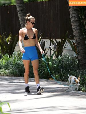 Nina Agdal photo #0680