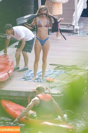 Nina Agdal photo #1122