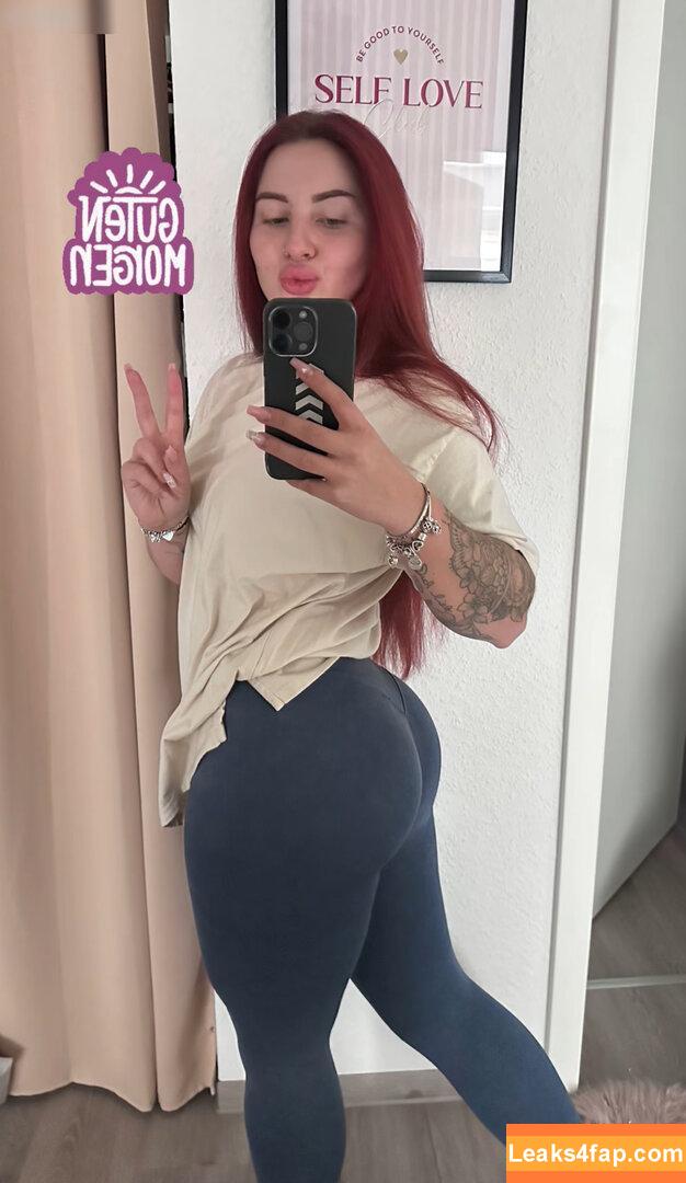 nina.buettner_fit /  leaked photo photo #0059