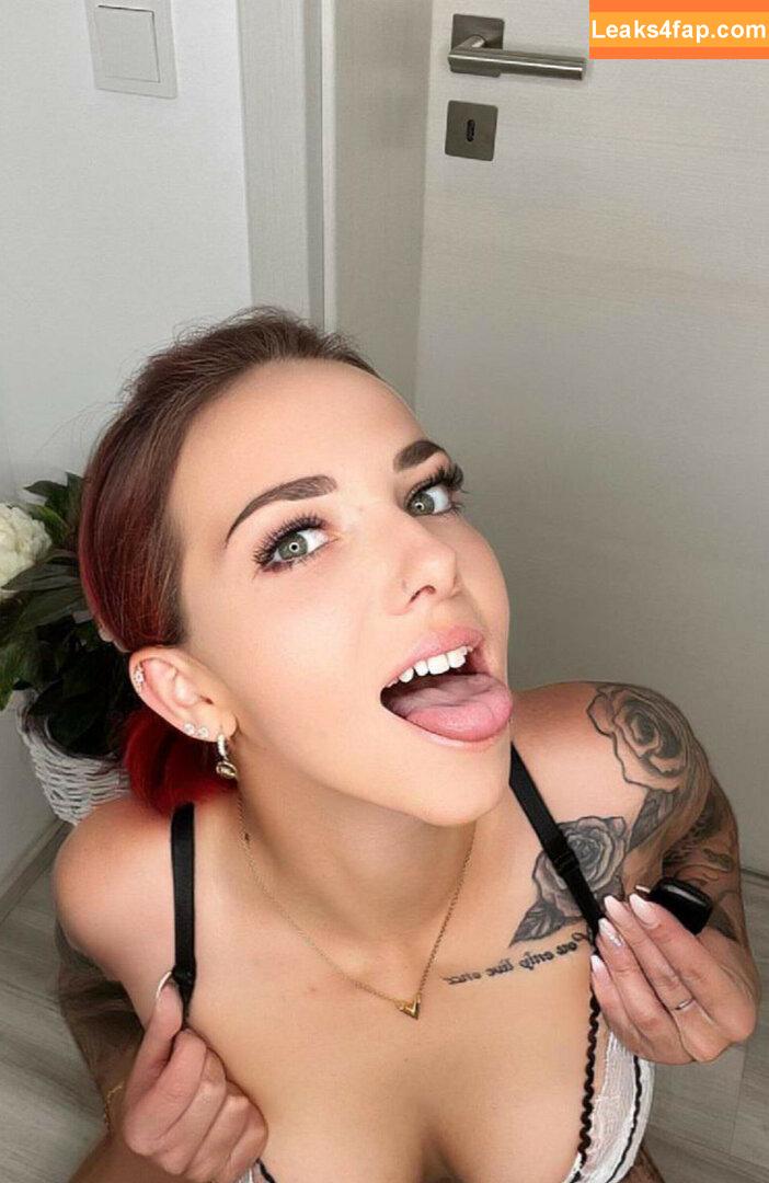 Nina Devil / NinaDevil666 / ninadevil_free / ninadeviloffizielles слитое фото фото #0018