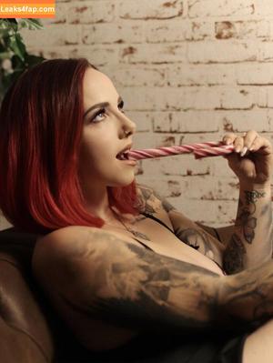 Nina Devil photo #0138