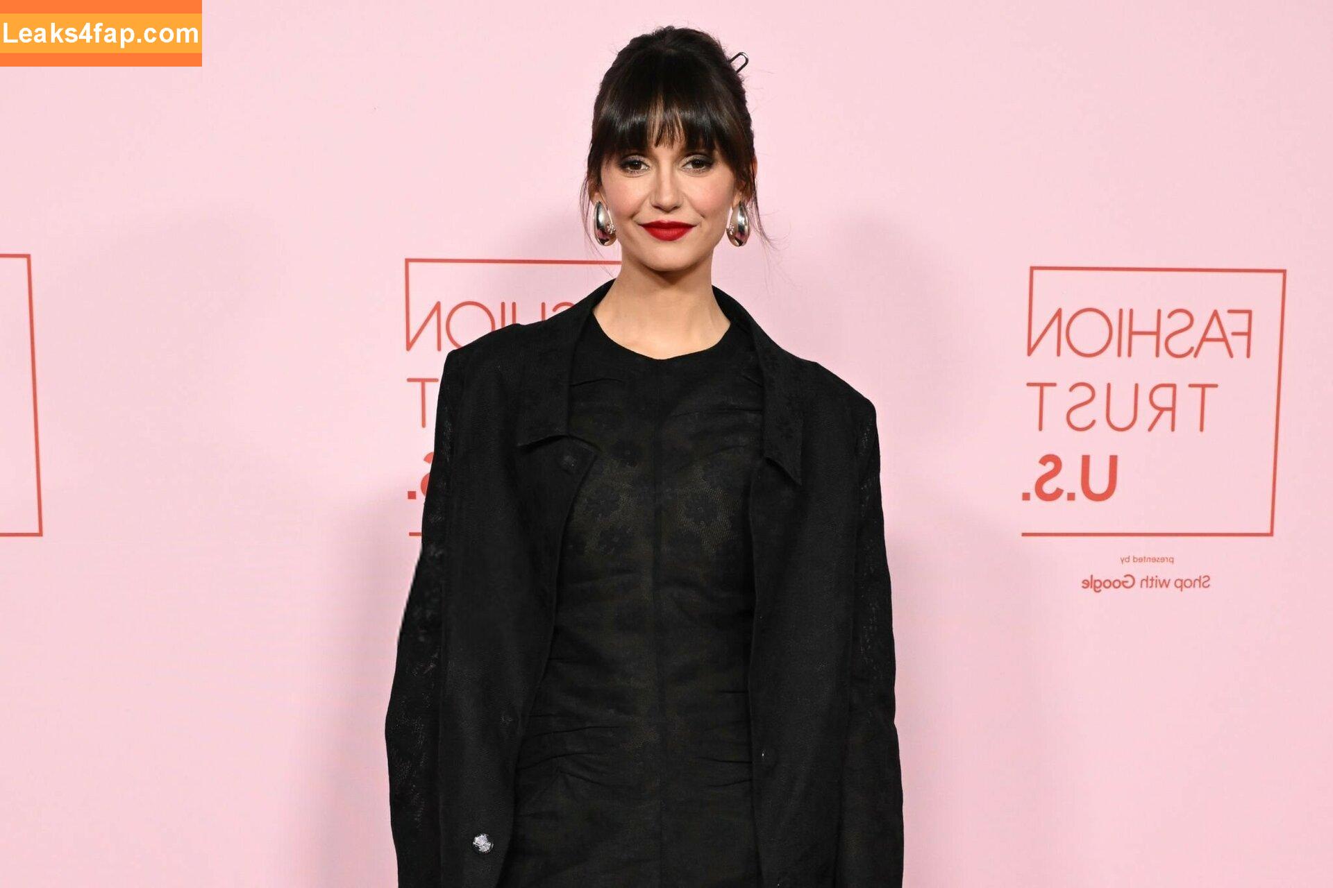 Nina Dobrev / nina слитое фото фото #0758