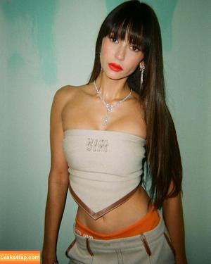 Nina Dobrev photo #0772