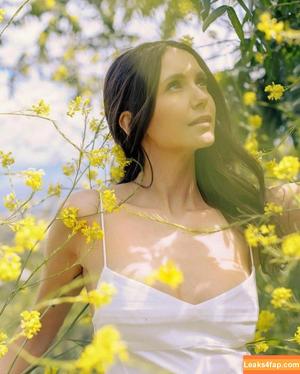 Nina Dobrev photo #0779