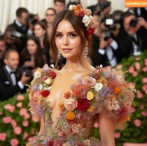 Nina Dobrev photo #0783