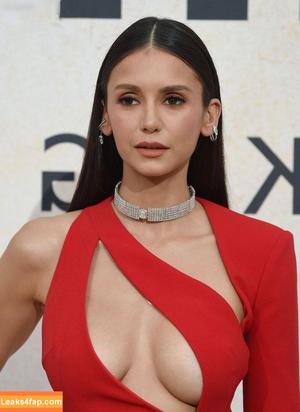 Nina Dobrev photo #0802