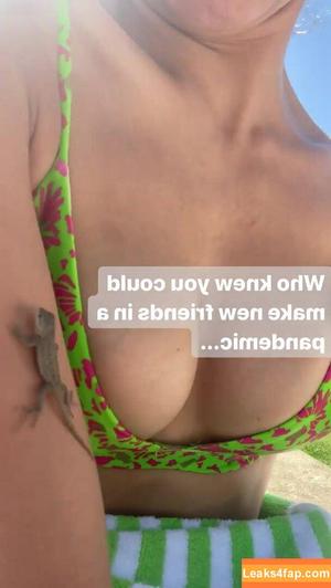 Nina Dobrev photo #0838