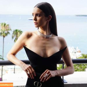 Nina Dobrev photo #0996