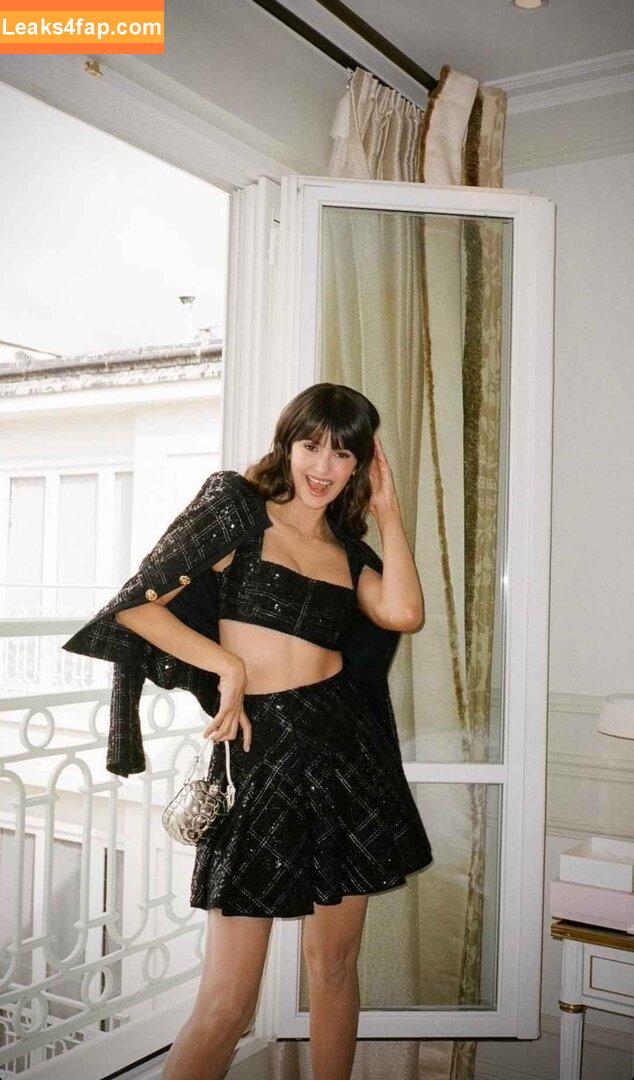Nina Dobrev / nina leaked photo photo #1078