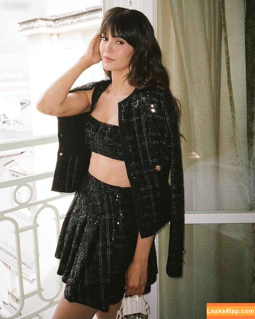 Nina Dobrev / nina leaked photo photo #1080