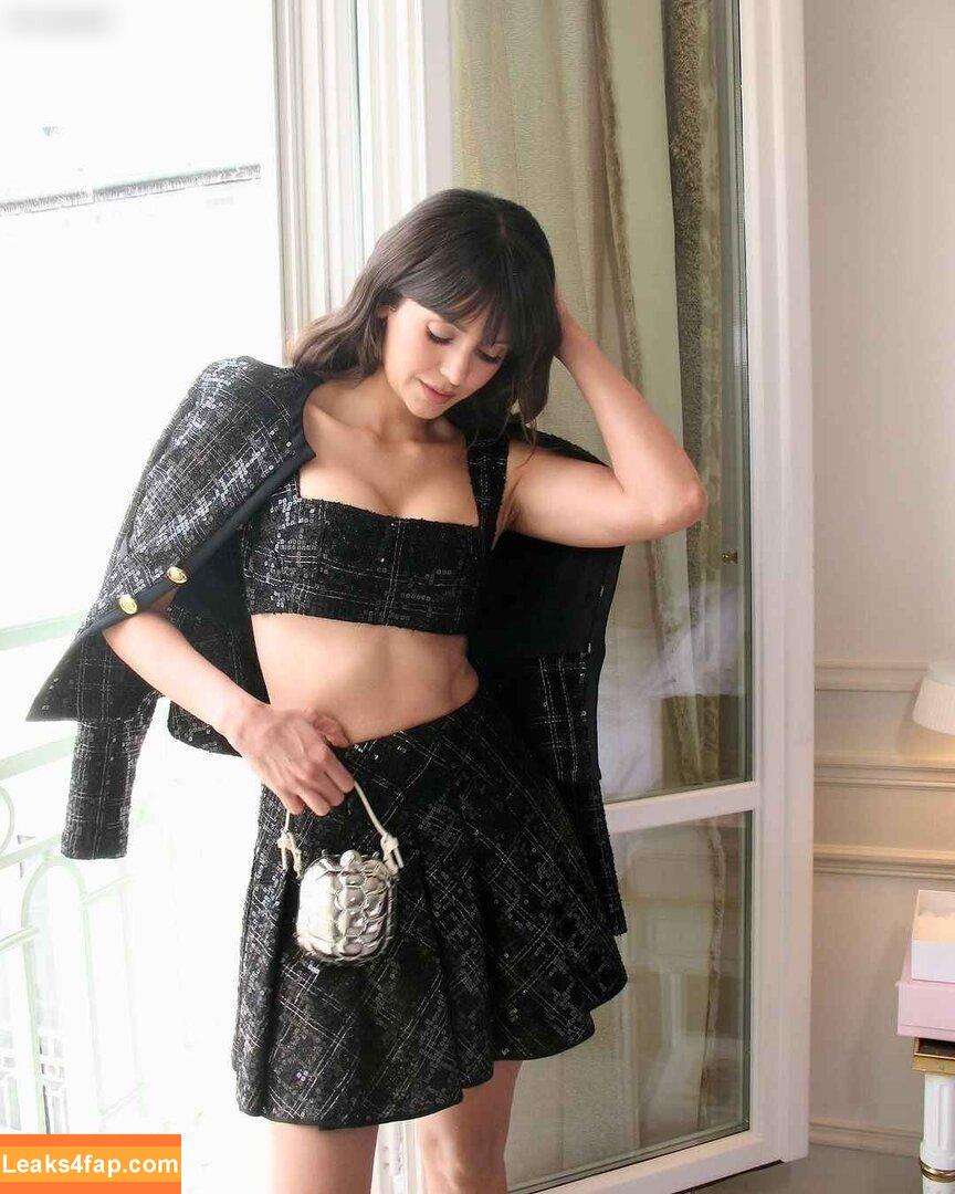 Nina Dobrev / nina leaked photo photo #1081