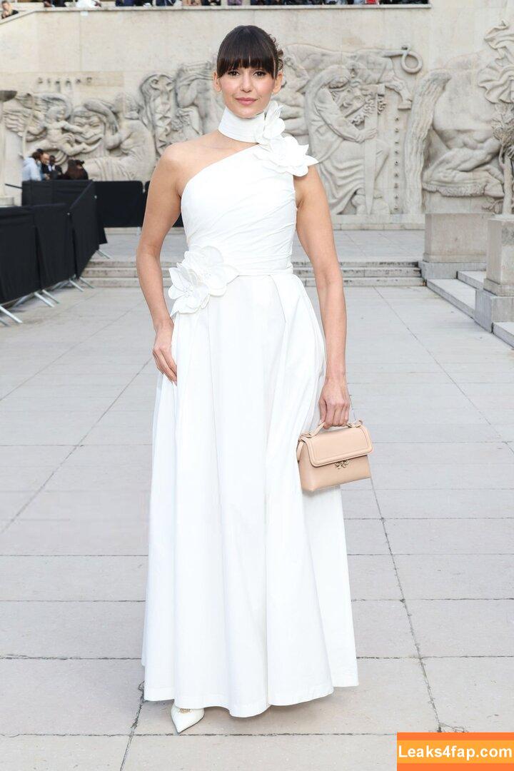 Nina Dobrev / nina leaked photo photo #1091