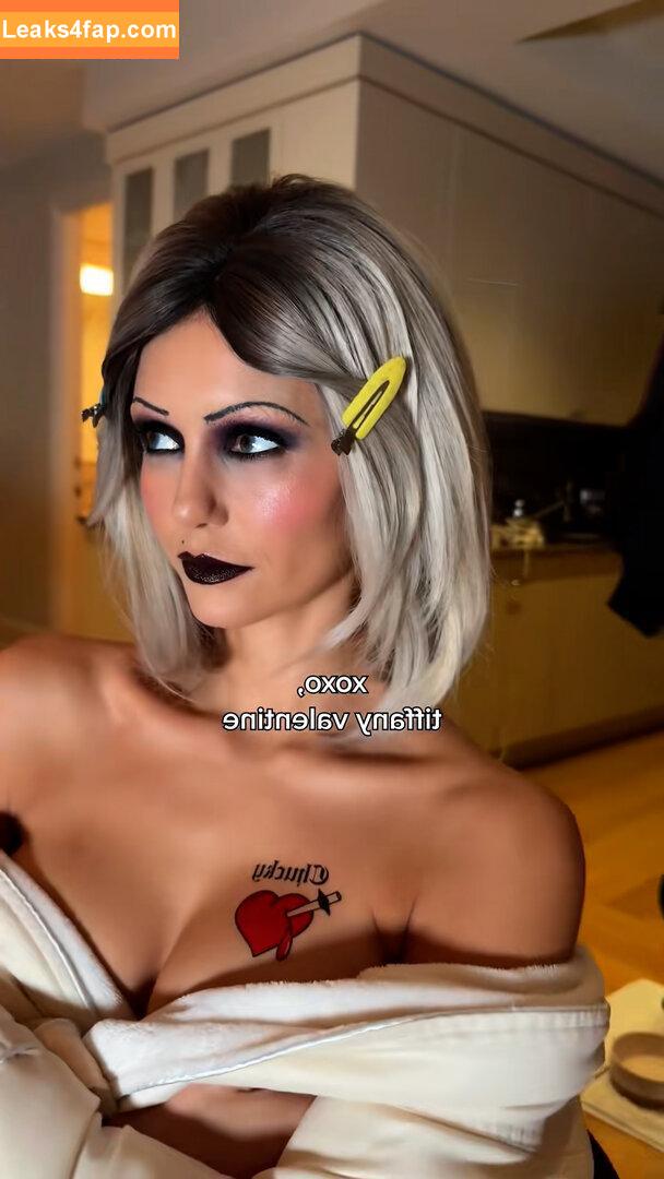 Nina Dobrev / nina leaked photo photo #1534