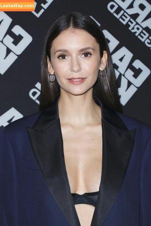 Nina Dobrev photo #1011